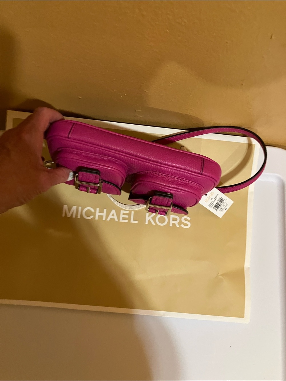 Michael Kors  ZOE SM Conv Wildberry Pebble Leather Pouchette Pocket Shoulder Bag - Picture 4 of 7